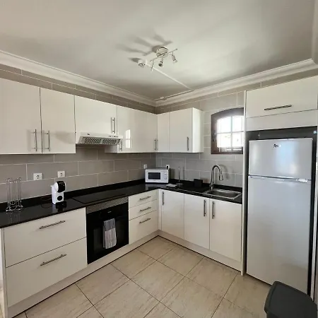דירה La Cumbre 7a - 2 Bed/2 Bath - 1st Floor - Uk Tv - Wi-fi