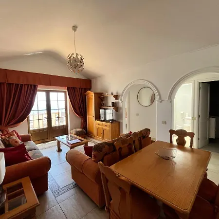 Apartment La Cumbre 7a - 2 Bed/2 Bath - 1st Floor - Uk Tv - Wi-fi