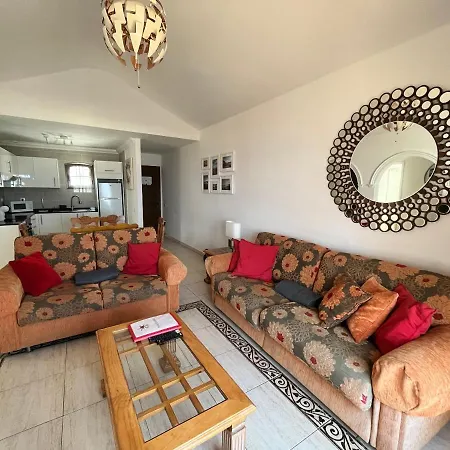 Lägenhet La Cumbre 7a - 2 Bed/2 Bath - 1st Floor - Uk Tv - Wi-fi Puerto del Carmen (Lanzarote)